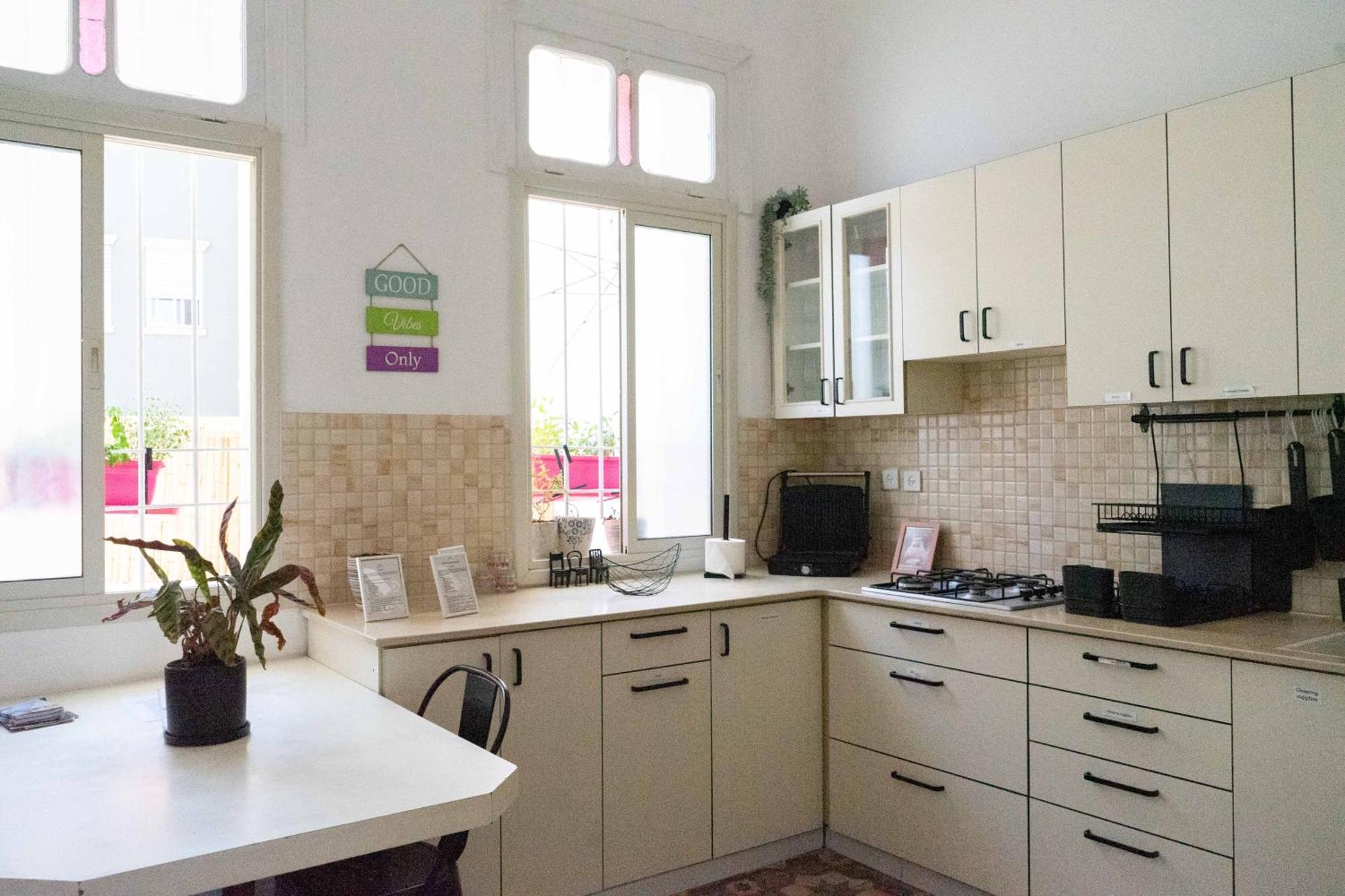תל אביב Ajami Guest House מראה חיצוני תמונה